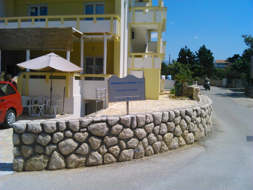 נובליה Apartments Jasmina מראה חיצוני תמונה
